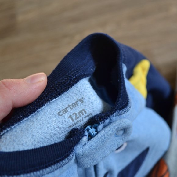 Carter's Fleece Onesie Zip-up Pajamas Set of 2 Size 12 Months - Picture 2 of 2